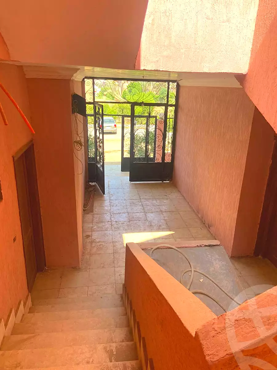 https://aqarmap.com.eg/ar/listing/7204399-for-sale-cairo-badr-city-hai-el-ashgar-featured-neighborhood-el-imam-el-bokhary-st