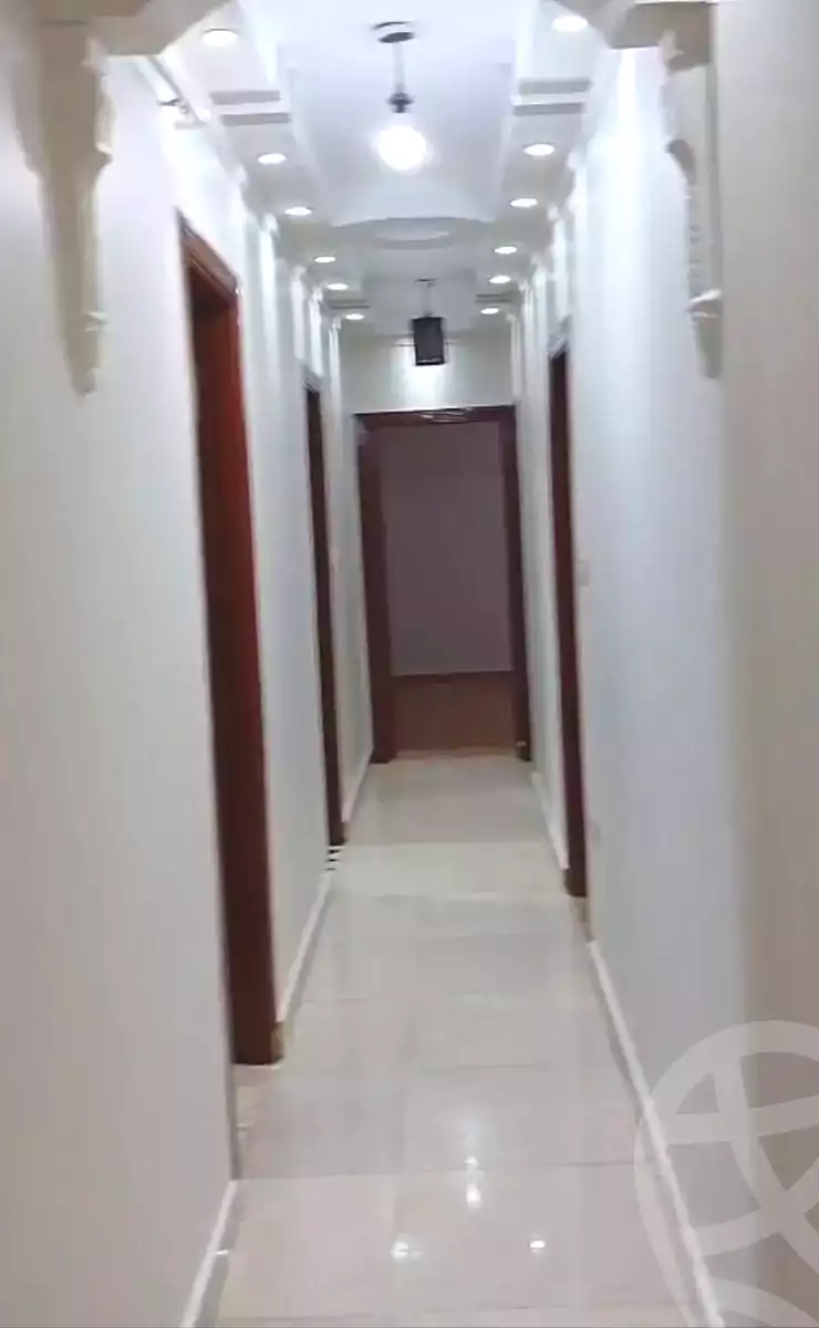 https://aqarmap.com.eg/ar/listing/7204715-for-sale-alexandria-el-mandara-shr-30