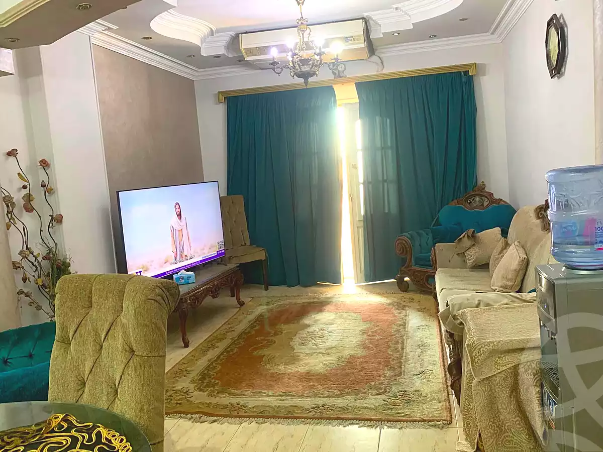 https://aqarmap.com.eg/ar/listing/7204853-for-sale-cairo-helwan-helwan-el-sharkeya-abd-el-rahman-pasha-st