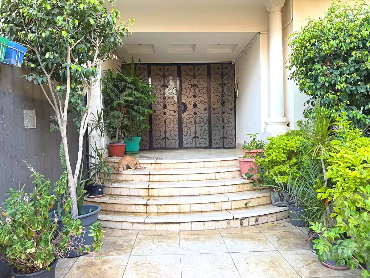 https://aqarmap.com.eg/en/listing/7204899-for-sale-cairo-6th-of-october-mntq-fr-y-b-6-ktwbr