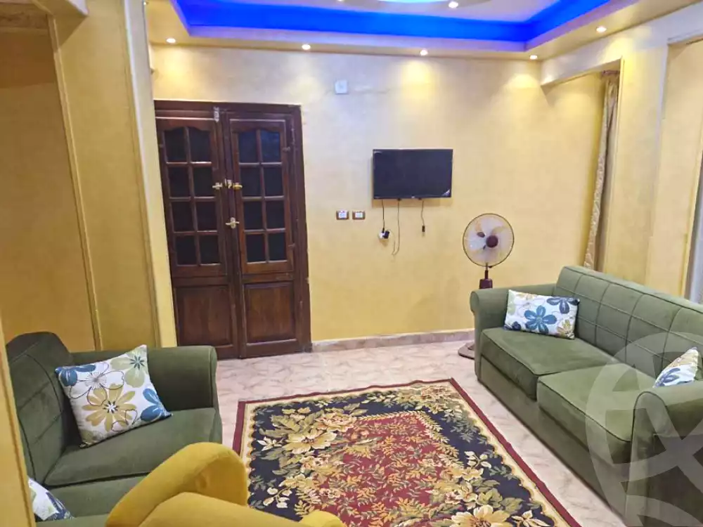 https://aqarmap.com.eg/en/listing/7204965-for-rent-cairo-manial-manial-st