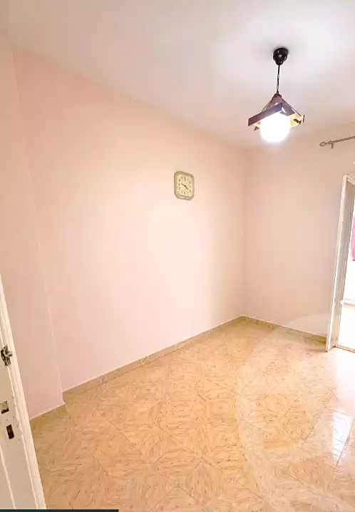 https://aqarmap.com.eg/ar/listing/7204962-for-sale-alexandria-sydy-bshr-sydy-bshr-bhry-gamal-abd-el-nasir-st