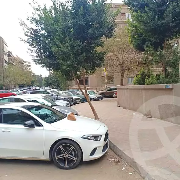 https://aqarmap.com.eg/ar/listing/7205005-for-sale-cairo-heliopolis-heliopolis-square-abd-el-wahid-fahmy-st