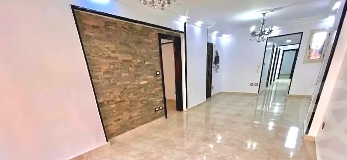 https://aqarmap.com.eg/en/listing/7205124-for-sale-alexandria-el-mandara-shr-jml-bd-lnsr