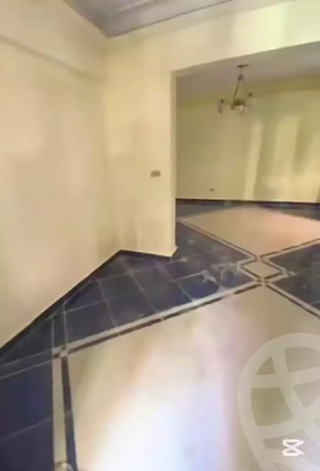 https://aqarmap.com.eg/ar/listing/7205169-for-sale-alexandria-al-agamy-el-hanouvel