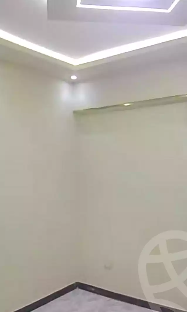 https://aqarmap.com.eg/en/listing/7205311-for-sale-alexandria-al-agamy-el-hanouvel-gabir-hafez-st