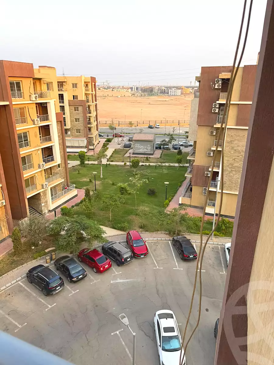 https://aqarmap.com.eg/ar/listing/7205324-for-sale-cairo-6th-of-october-compounds-jn-ktwbr