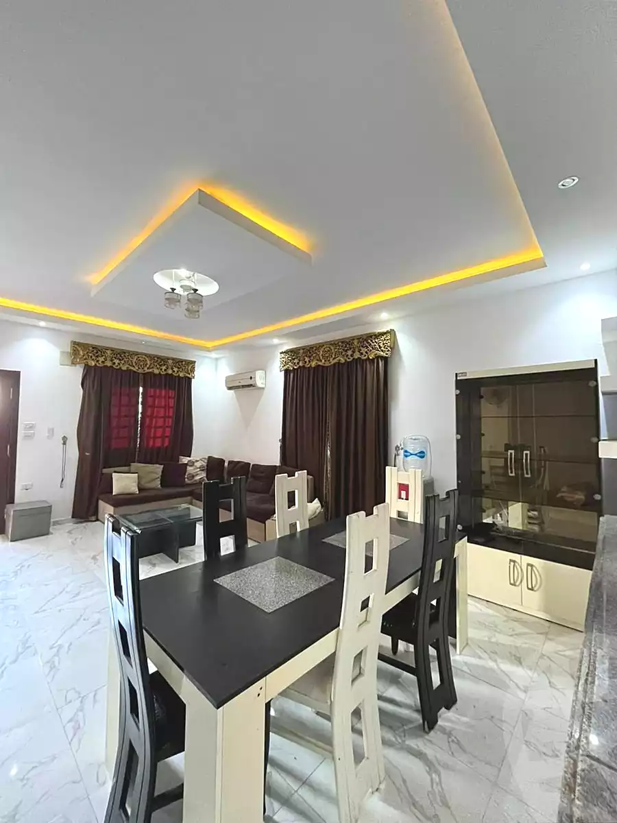 https://aqarmap.com.eg/ar/listing/7205436-for-rent-cairo-el-sheikh-zayed-city-lshykh-zyd-ljdyd-el-reef-el-oroby