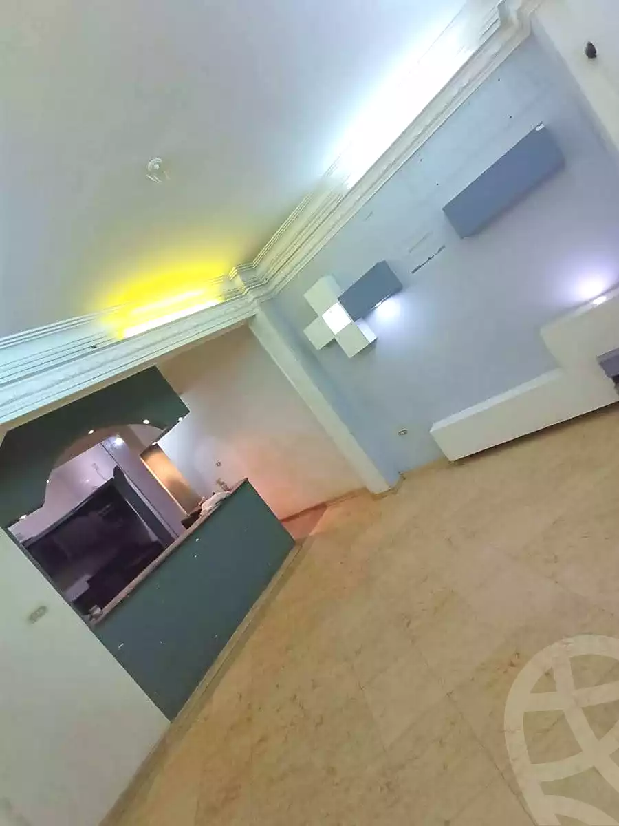 https://aqarmap.com.eg/ar/listing/7205451-for-sale-cairo-helwan-helwan-el-sharkeya-thabit-basha-st