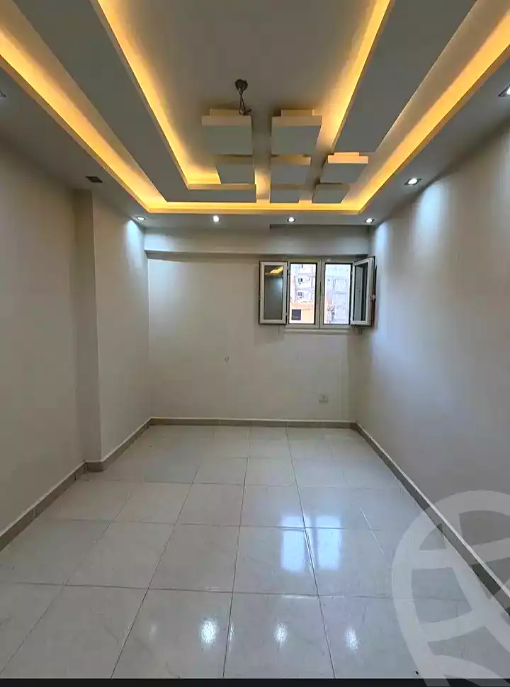 https://aqarmap.com.eg/ar/listing/7205600-for-sale-alexandria-miami-shr-jml-bd-lnsr