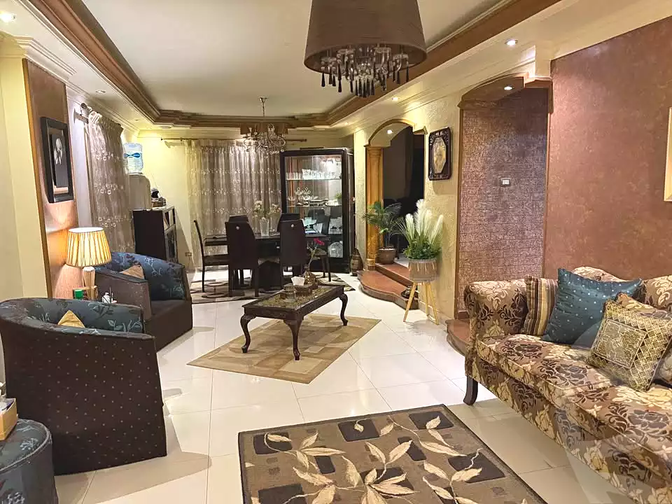 https://aqarmap.com.eg/ar/listing/7205661-for-sale-cairo-hadayek-el-ahram-mntq-d