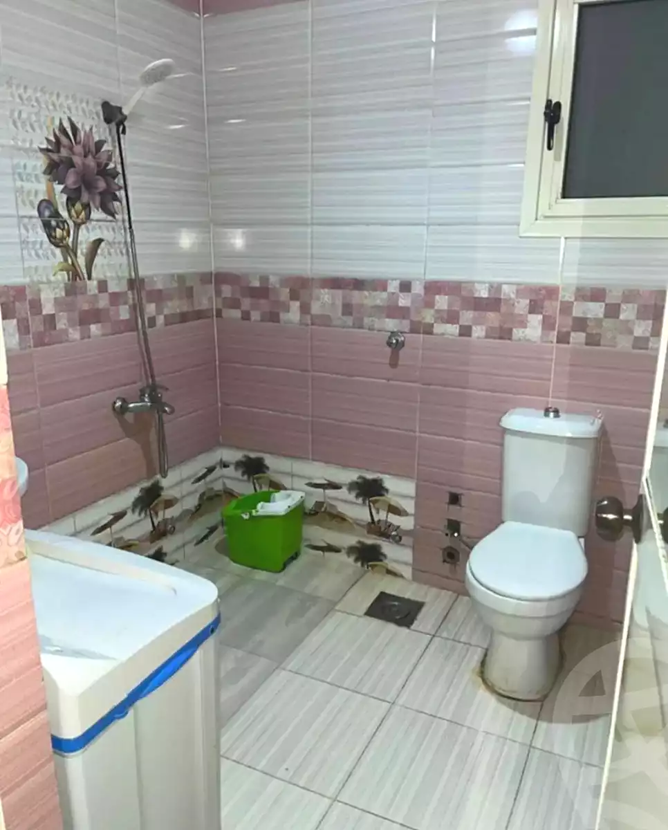 https://aqarmap.com.eg/ar/listing/7205728-for-sale-alexandria-moharram-bey-ali-al-askandarani-st