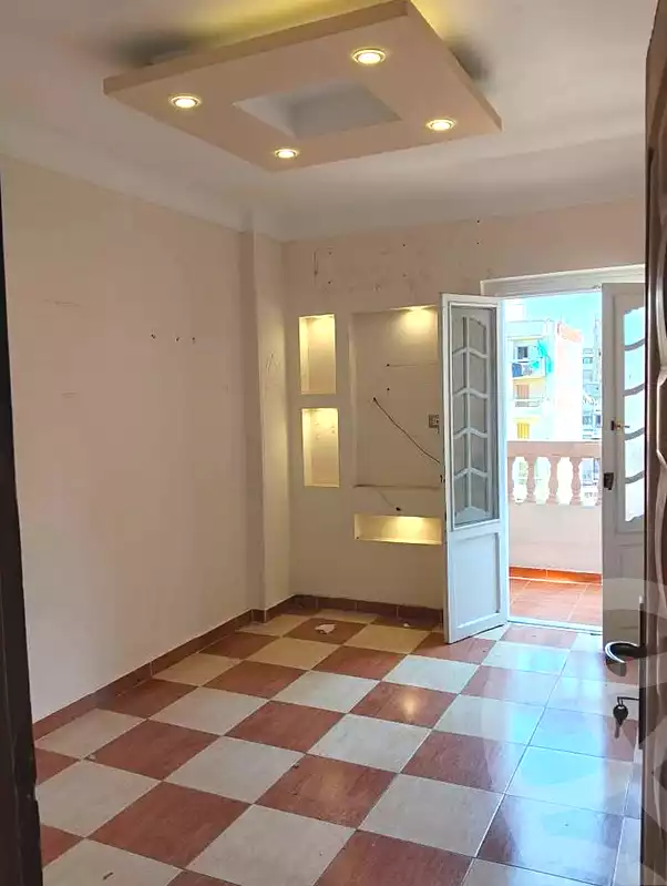 https://aqarmap.com.eg/ar/listing/7205844-for-sale-alexandria-el-asafra-l-sfr-bhry