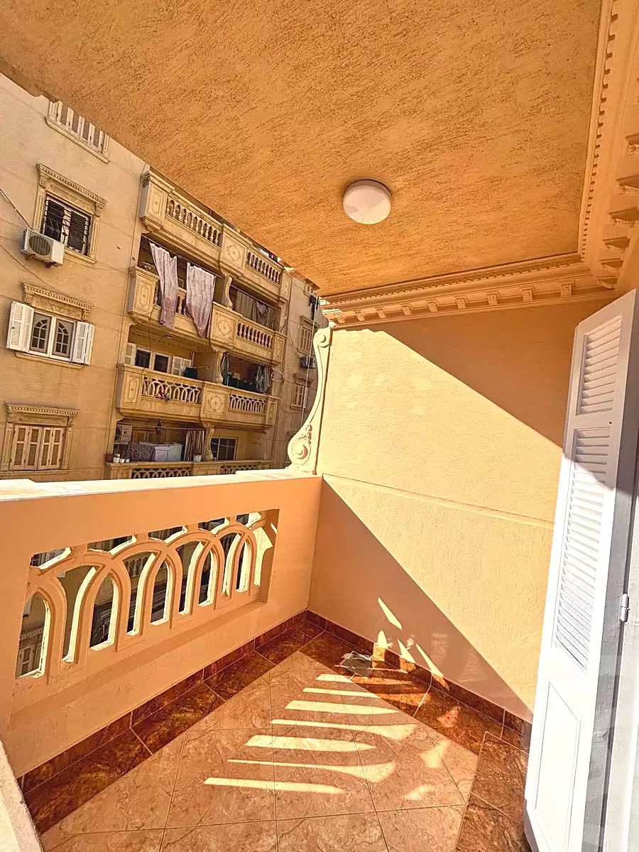 https://aqarmap.com.eg/en/listing/7205891-for-sale-alexandria-sydy-bshr-sydy-bshr-bhry