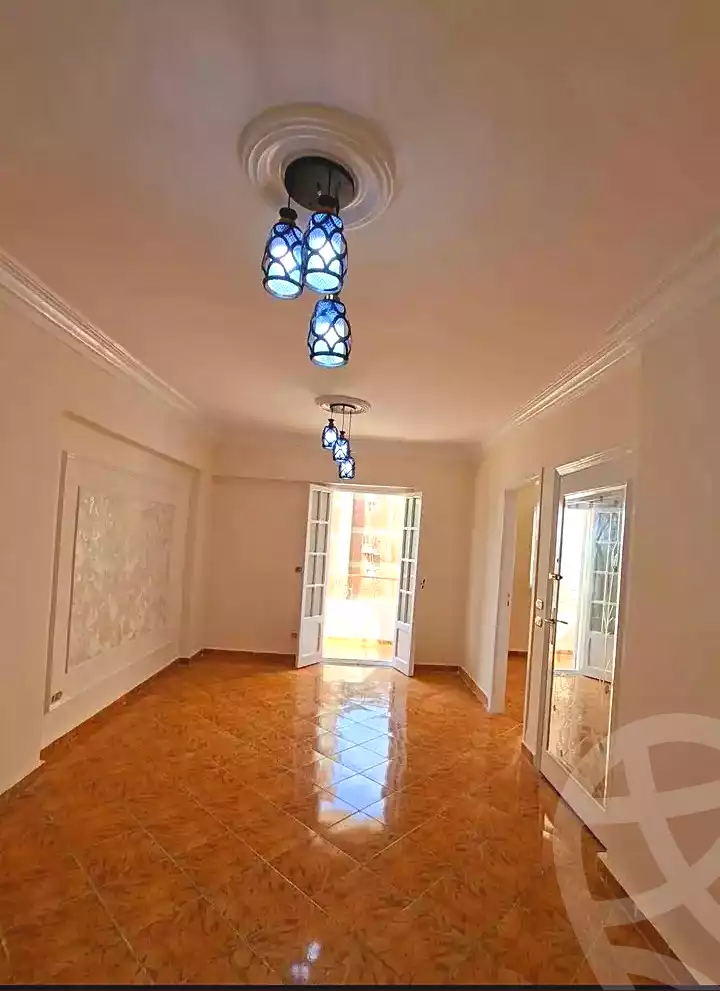 https://aqarmap.com.eg/ar/listing/7206057-for-sale-alexandria-el-asafra-l-sfr-bhry