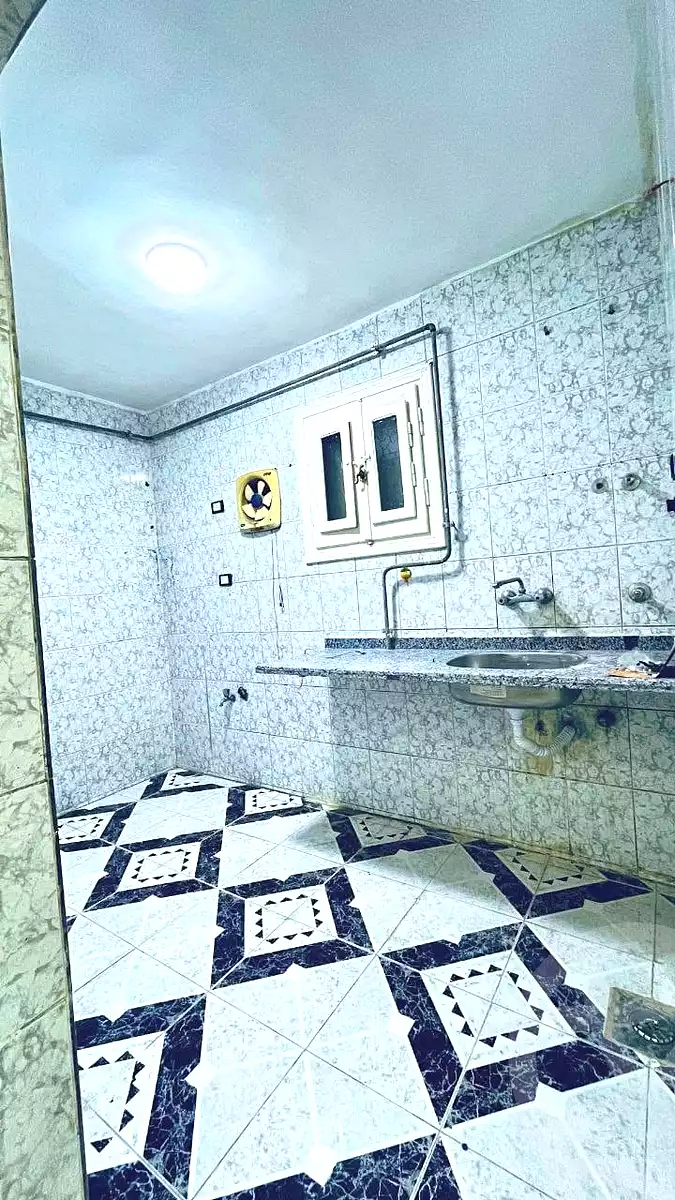 https://aqarmap.com.eg/en/listing/7206120-for-sale-alexandria-al-agamy-lbytsh-saad-zaghloul-st