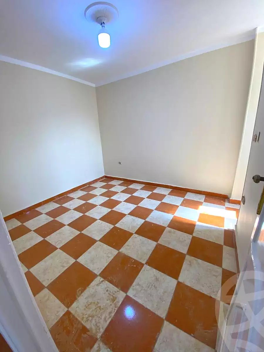 https://aqarmap.com.eg/ar/listing/7206162-for-sale-cairo-el-haram-shareaa-el-talateny