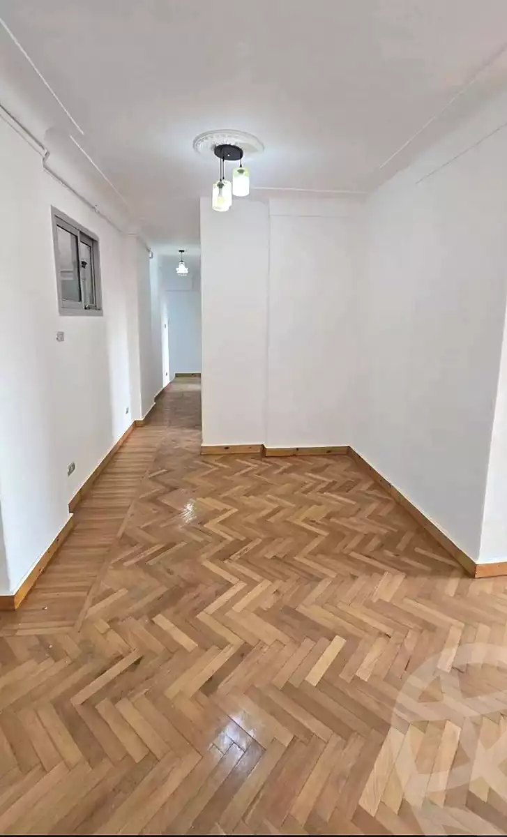 https://aqarmap.com.eg/ar/listing/7206174-for-sale-alexandria-el-mandara-shr-jml-bd-lnsr