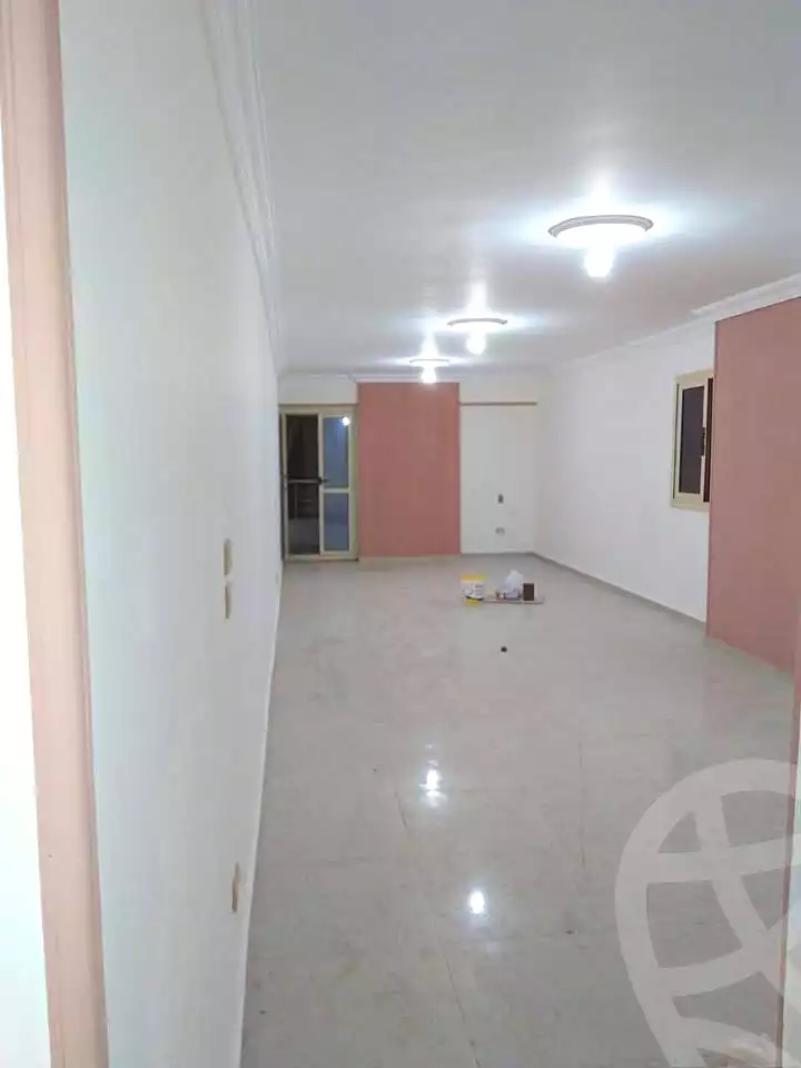 https://aqarmap.com.eg/ar/listing/7206305-for-sale-alexandria-el-asafra-l-sfr-bhry
