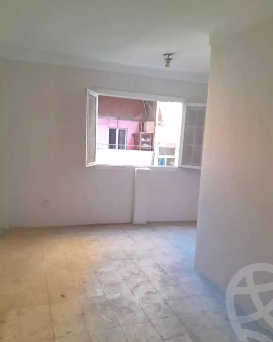 https://aqarmap.com.eg/en/listing/7206587-for-sale-alexandria-el-asafra-43744-st