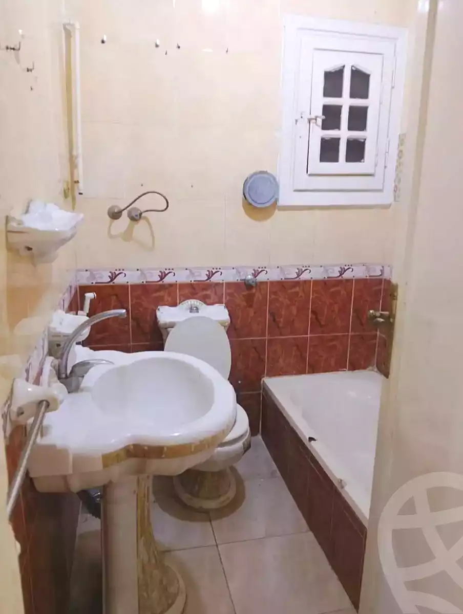 https://aqarmap.com.eg/ar/listing/7206608-for-sale-alexandria-sydy-bshr-sydy-bshr-bhry-ali-hipa-st