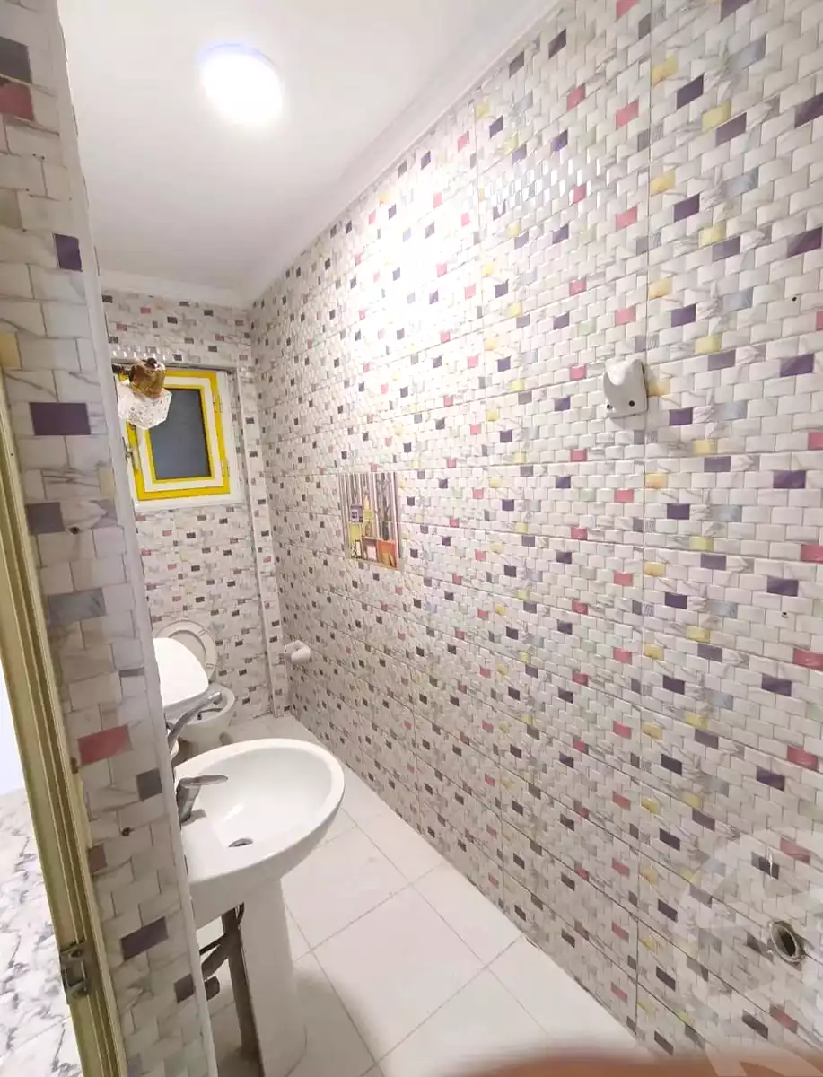 https://aqarmap.com.eg/ar/listing/7206609-for-sale-alexandria-lsywf-gamila-abu-herid-st