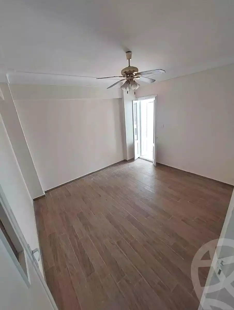 https://aqarmap.com.eg/ar/listing/7206631-for-sale-alexandria-sydy-bshr-sydy-bshr-bhry
