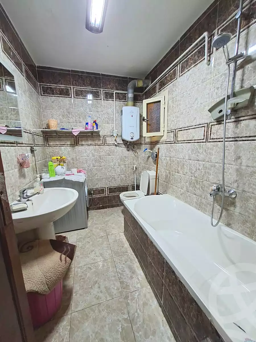 https://aqarmap.com.eg/en/listing/7206881-for-sale-cairo-heliopolis-sheraton-kamal-hassan-ali-st