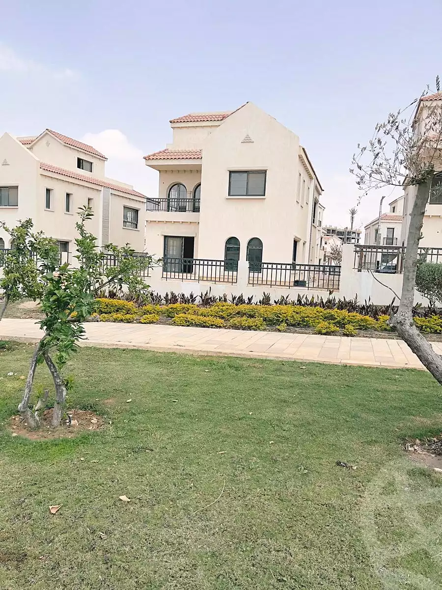 https://aqarmap.com.eg/ar/listing/7203943-for-sale-cairo-new-administrative-capital-r7-celia-mntq-lfylt-1