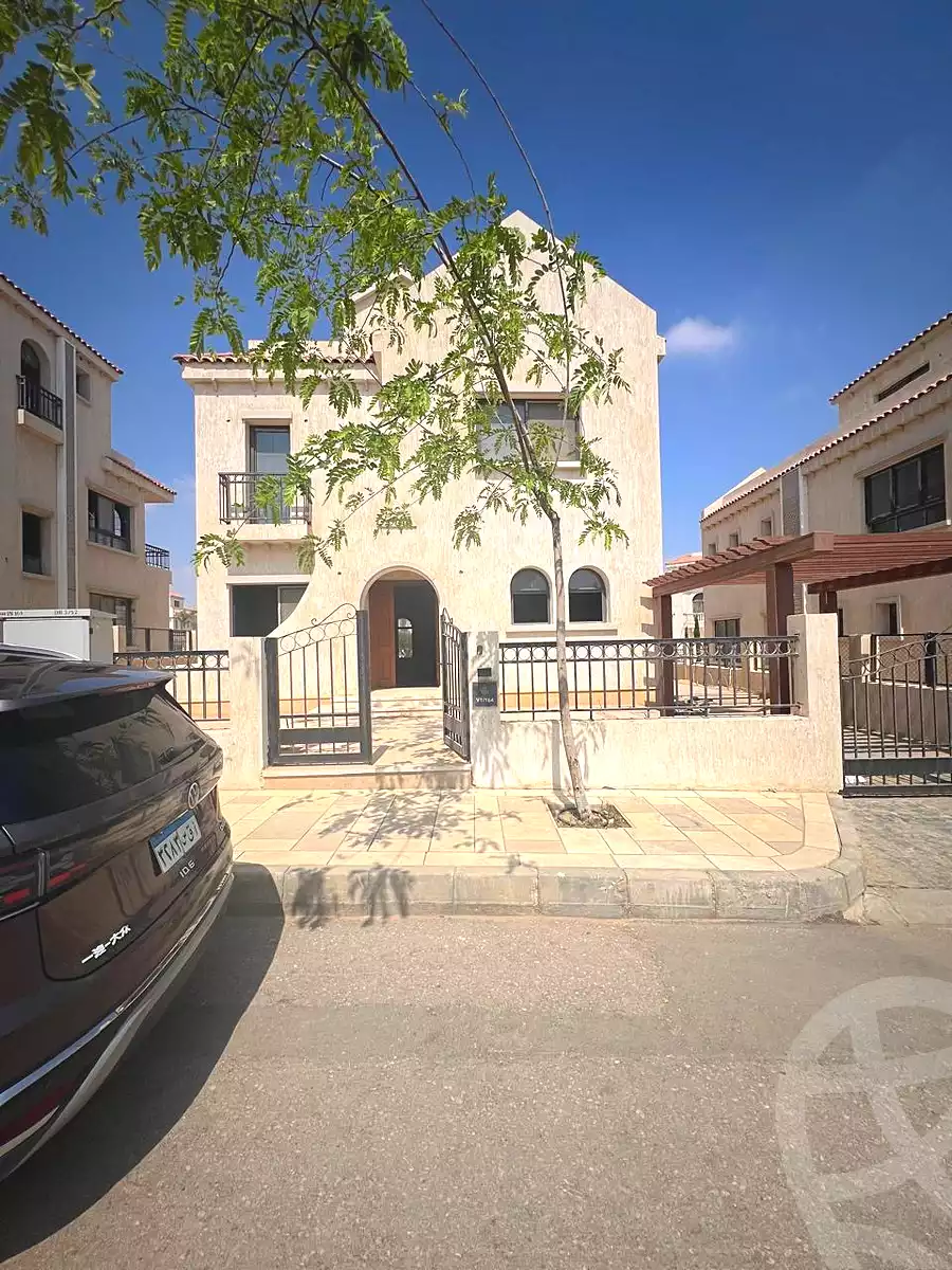 https://aqarmap.com.eg/ar/listing/7203943-for-sale-cairo-new-administrative-capital-r7-celia-mntq-lfylt-1