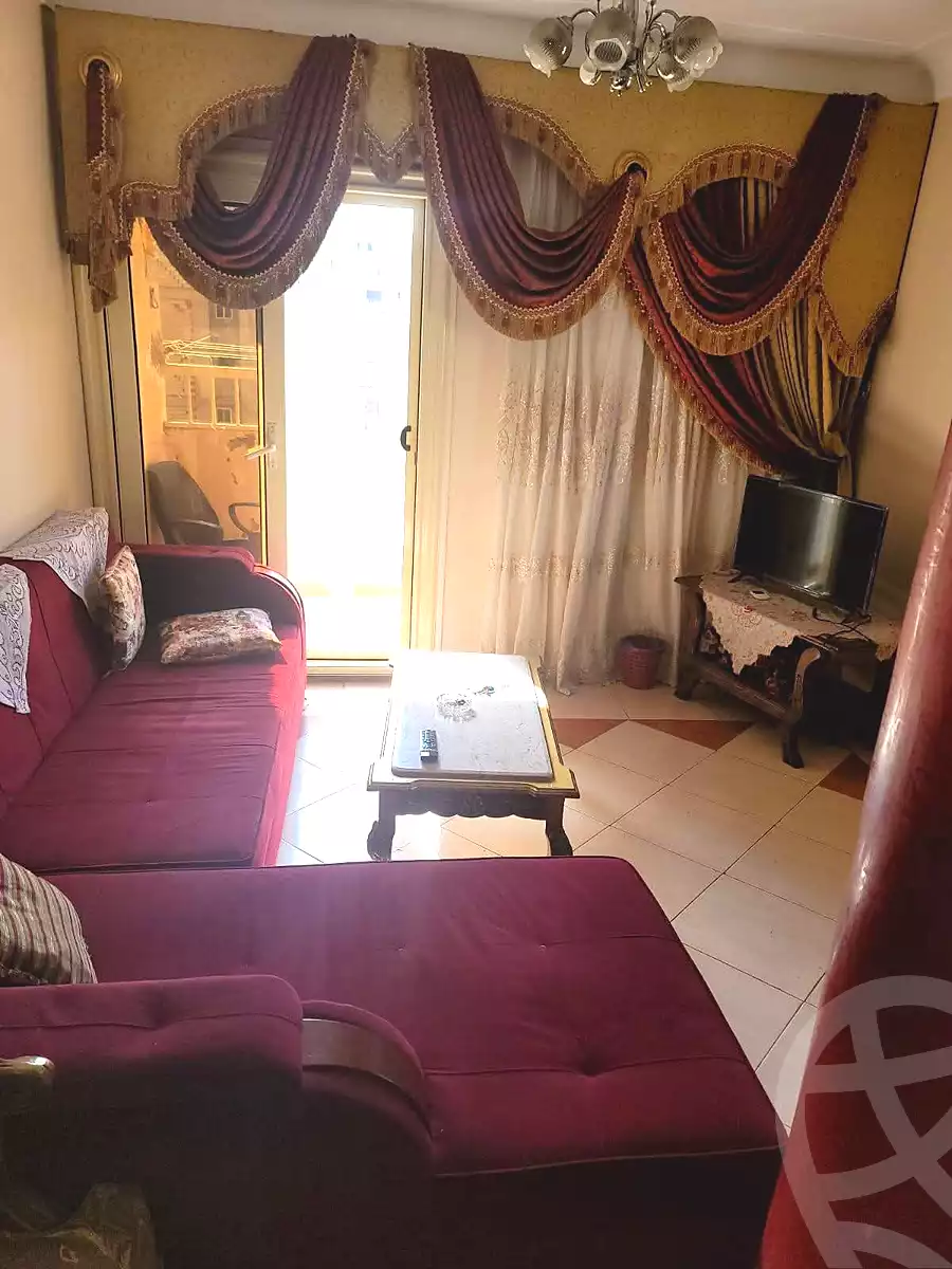 https://aqarmap.com.eg/ar/listing/7207137-for-rent-alexandria-el-asafra-l-sfr-bhry