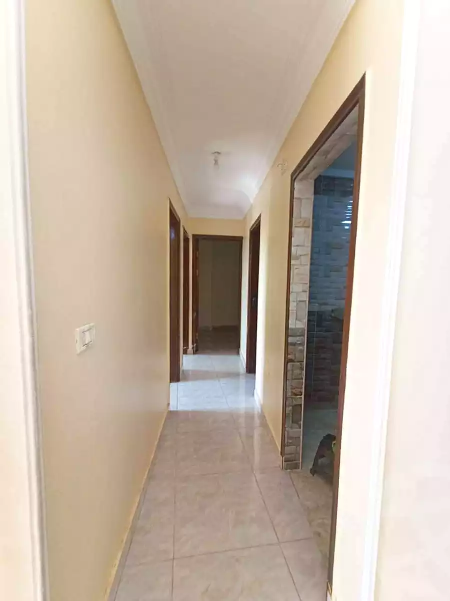 https://aqarmap.com.eg/ar/listing/7207273-for-sale-cairo-ain-shams-ain-shams-el-sharkia-afifi-effat-st
