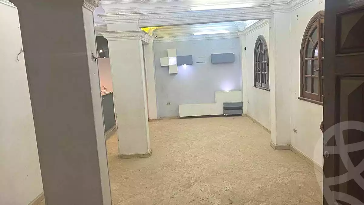 https://aqarmap.com.eg/ar/listing/7207306-for-sale-cairo-helwan-helwan-el-sharkeya-thabit-basha-st