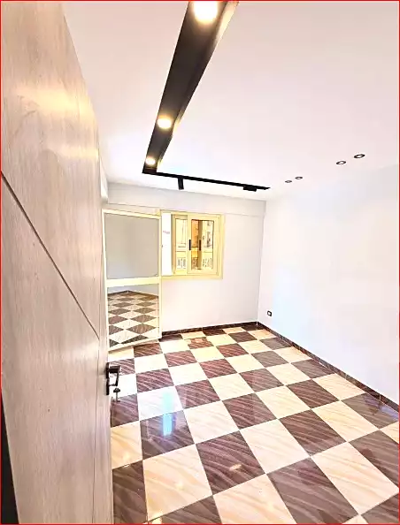 https://aqarmap.com.eg/ar/listing/7207329-for-sale-alexandria-sydy-bshr-sydy-bshr-bhry-shr-khld-bn-lwlyd