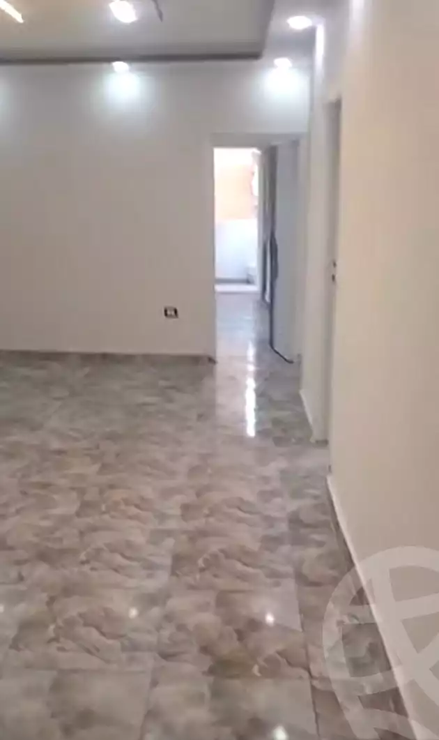 https://aqarmap.com.eg/en/listing/7207356-for-sale-alexandria-al-agamy-el-hanouvel-radwan-st