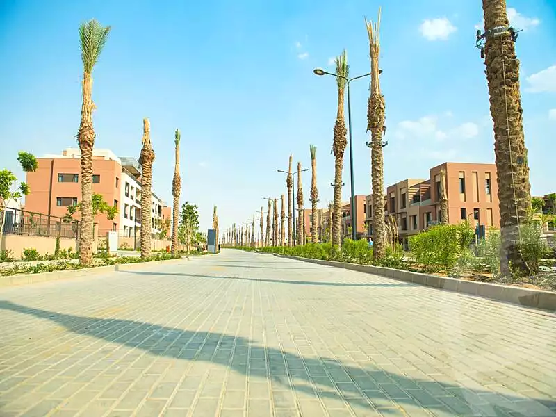 https://aqarmap.com.eg/ar/listing/7207417-for-sale-cairo-new-cairo-compounds-district-5-the-plateau-district-5