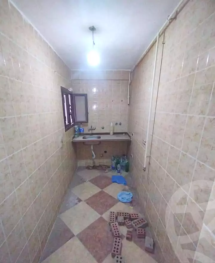 https://aqarmap.com.eg/en/listing/7207564-for-sale-alexandria-al-agamy-el-hanouvel-el-kholafaa-el-rashdeen-st