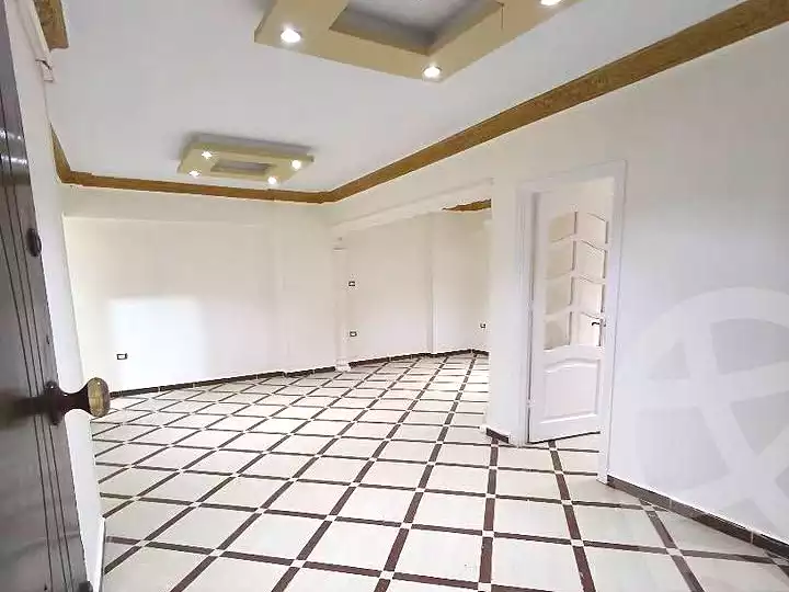 https://aqarmap.com.eg/en/listing/7207110-for-sale-alexandria-lsywf-el-falki