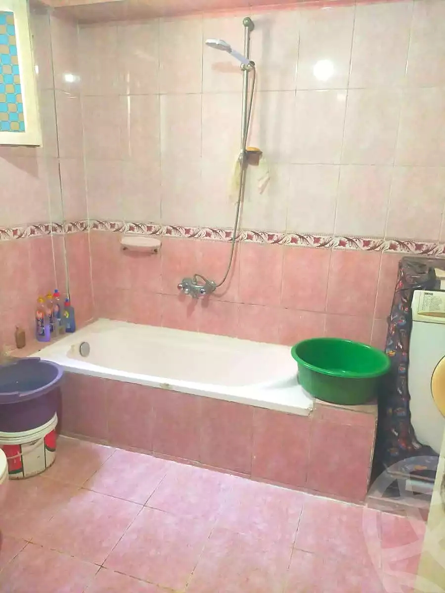 https://aqarmap.com.eg/ar/listing/7207667-for-sale-alexandria-al-agamy-lbytsh-qased-kareem-st