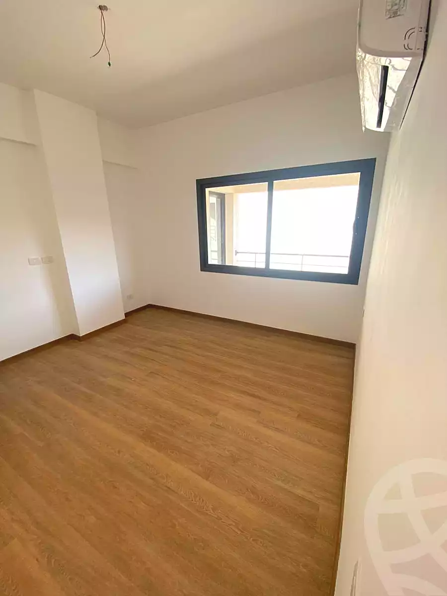 https://aqarmap.com.eg/ar/listing/7207754-for-rent-cairo-new-cairo-compounds-fyfth-skwyr-mwl-lmrsm-llttwyr