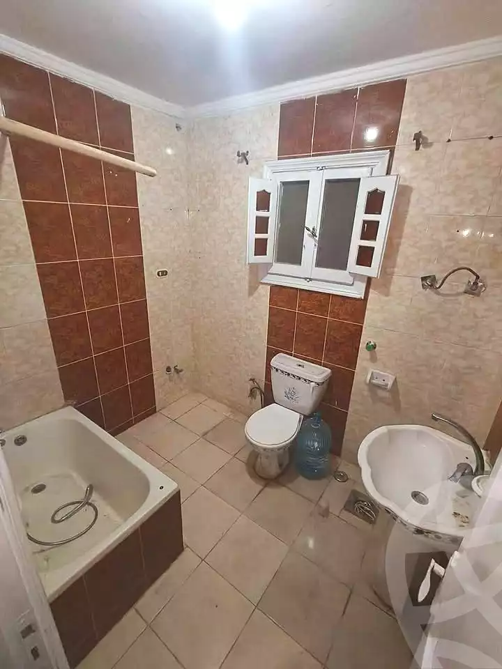 https://aqarmap.com.eg/en/listing/7207800-for-sale-alexandria-lsywf-el-falki