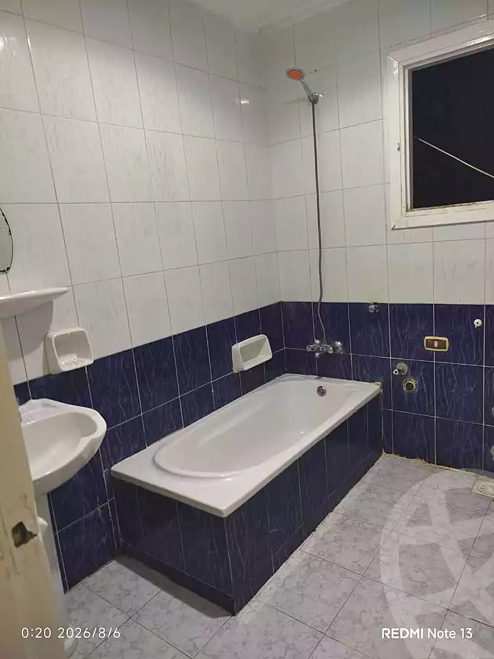 https://aqarmap.com.eg/ar/listing/7208246-for-sale-alexandria-al-agamy-shataa-el-nakheel