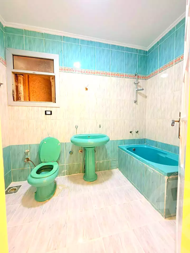 https://aqarmap.com.eg/ar/listing/7208276-for-sale-alexandria-al-agamy-shataa-el-nakheel