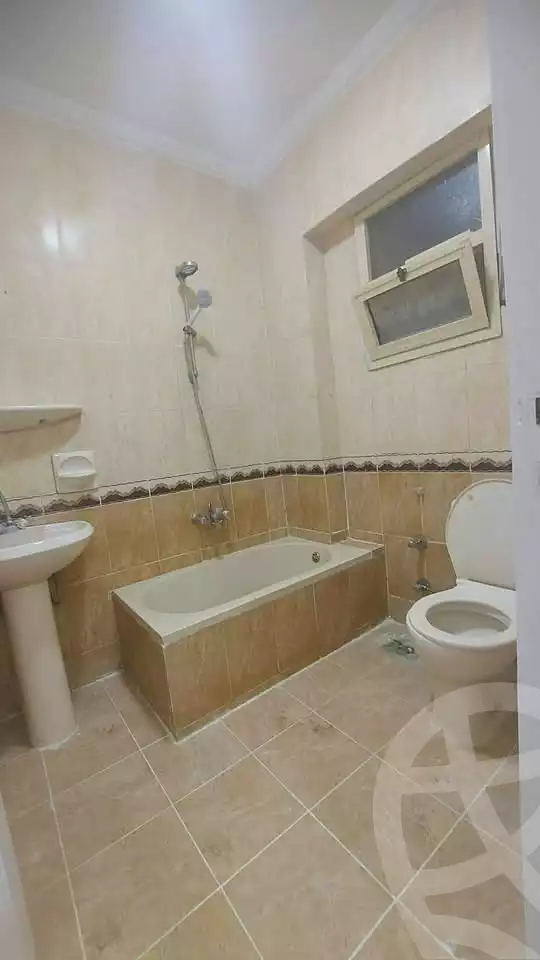 https://aqarmap.com.eg/ar/listing/7208319-for-sale-alexandria-al-agamy-shataa-el-nakheel