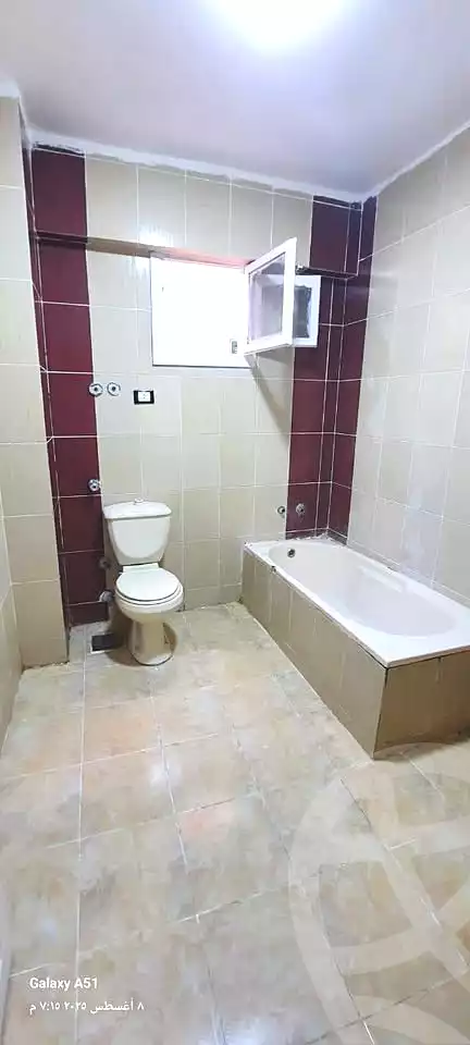 https://aqarmap.com.eg/ar/listing/7208467-for-sale-alexandria-al-agamy-shataa-el-nakheel