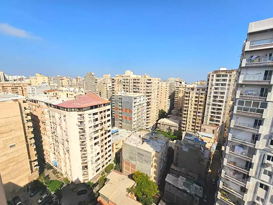 https://aqarmap.com.eg/ar/listing/7208692-for-sale-alexandria-kafr-abdo