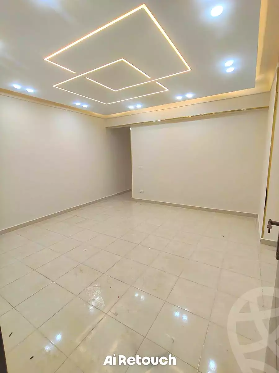 https://aqarmap.com.eg/ar/listing/7208790-for-sale-alexandria-miami-street-57