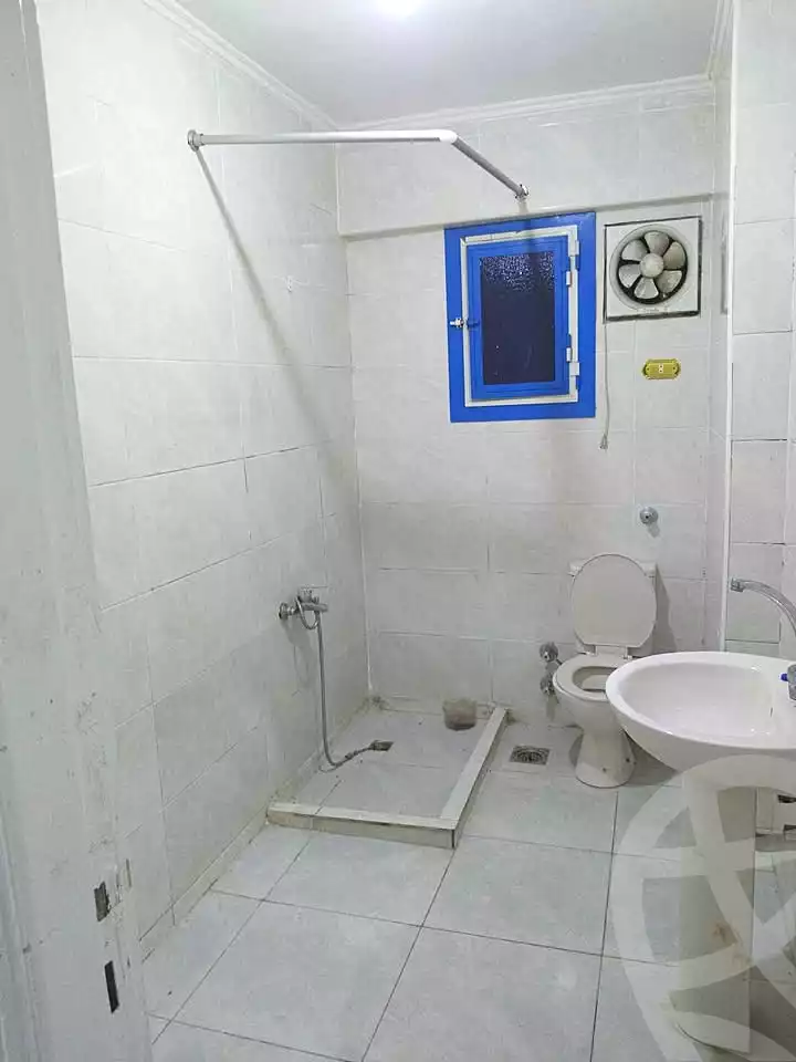 https://aqarmap.com.eg/ar/listing/7208863-for-rent-alexandria-sydy-bshr-sydy-bshr-bhry
