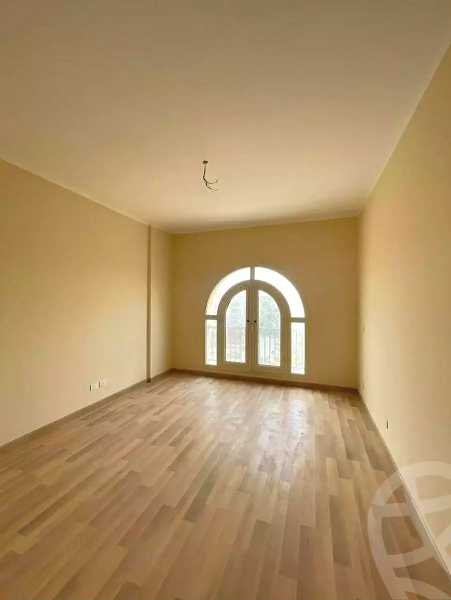 https://aqarmap.com.eg/en/listing/7208886-for-sale-cairo-new-cairo-compounds-ninety-avenue