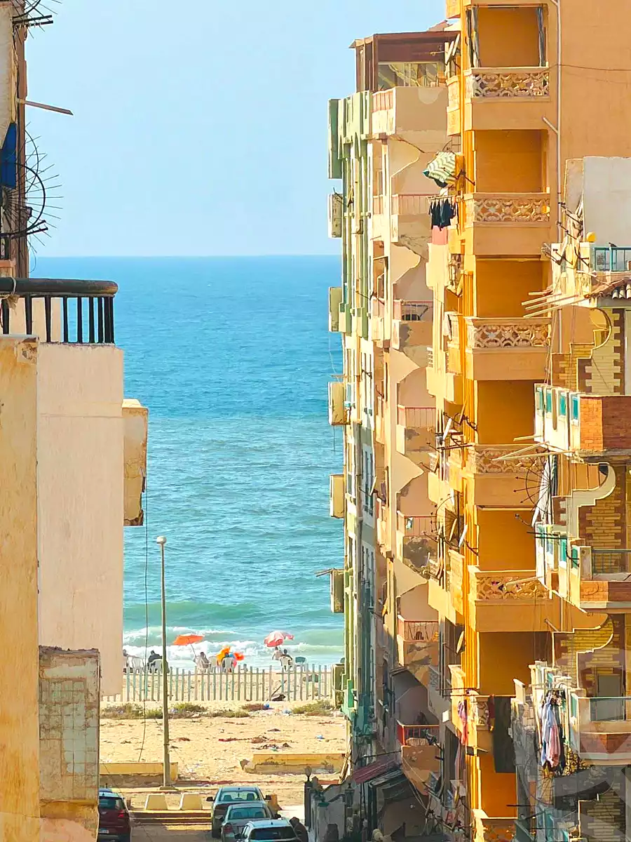 https://aqarmap.com.eg/en/listing/7208907-for-sale-alexandria-al-agamy-shataa-el-nakheel